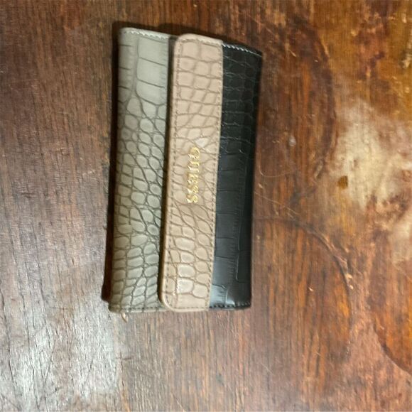 Guess Shoulder Tote Bag & Wallet Set Color Block Croc Print Chain Accent Black​​ - Picture 9 of 16